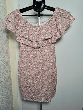 H&M Floral Off-Shoulder Flounce Stretch Mini Dress Size Medium